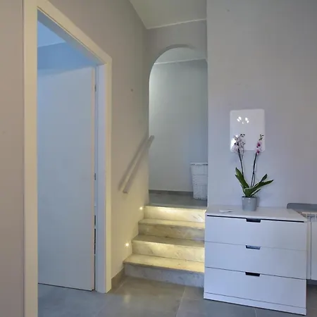 Regis Citra 00855ltn1108 Apartment Sanremo