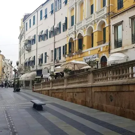 Regis Citra 00855ltn1108 Lejlighed Sanremo