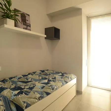 Regis Citra 00855ltn1108 Apartment *